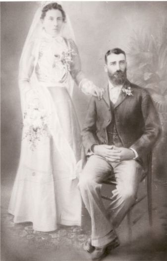 Alex and Hannah Blundell who married in Victoria in 1902