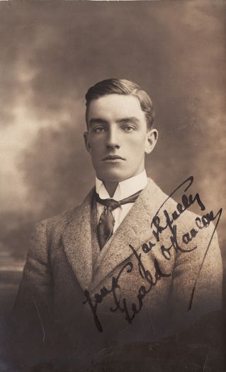 Gerald O'Hanlon was Yarrowlumla Shire Clerk for many years and lived at Karabar. As a returned soldier, O'Hanlon leased land at Tuggeranong which was once known as the Thatch Hut paddock and which he called Rabarak (Karabar spelt backwards). The property covers the site of modern Wanniassa.