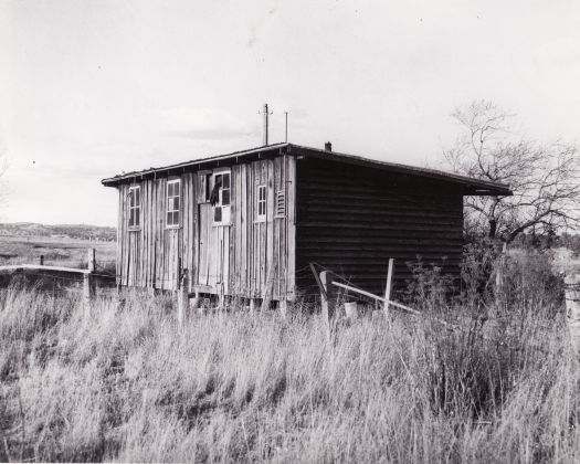 Building at Molonglo internment camp