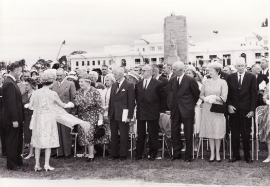 Royal visit, Queen Elizabeth II