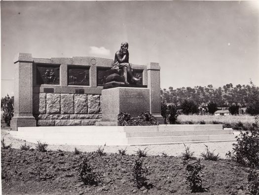 Robert Burns Memorial in Forrest, erected in 1935
