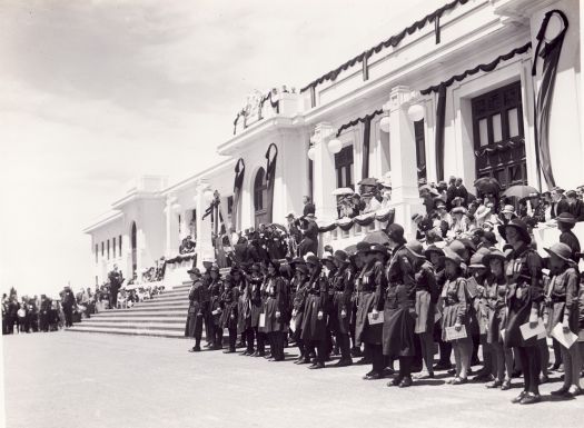 Parliament House memorial service for George V