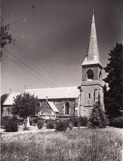 St John's Church in Reid from the south east