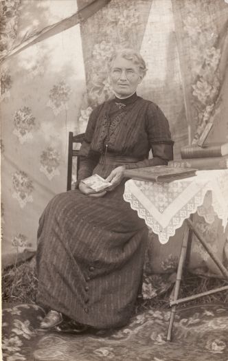 Mrs Henry Burgmann (mother of Bishop Burgmann)