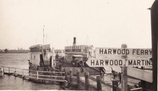 Harwood Ferry, Clarence River