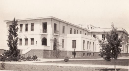 East Block, formerly the GPO, Queen Victoria Tce, Parkes