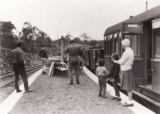 Platform at Captains Flat with freight