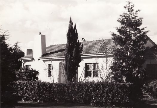 House - type FCC 9 probably built in the 1920s by the Federal Capital Commission.