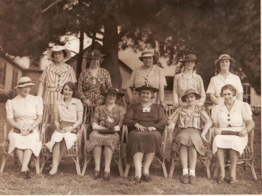 Group photograph of the eleven members of the Royal Canberra Golf Club Associates' Committee