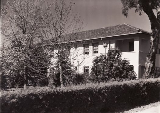 Acton House, Canberra University College