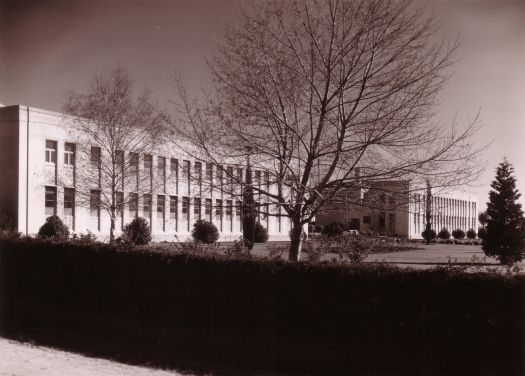 CSIRO laboratories on the slopes of Black Mountain