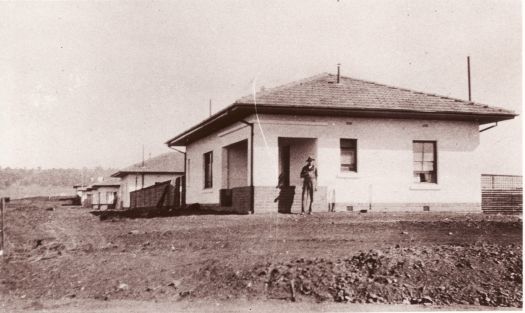 Cottages at Kingston facing Wentworth Ave