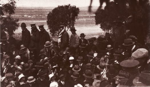 Crowd scene at stone-laying ceremony by Prince of Wales on Kurrajong Hill.