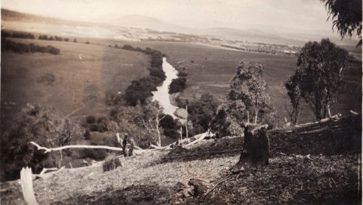 Top of Black Mountain to Mount Ainslie