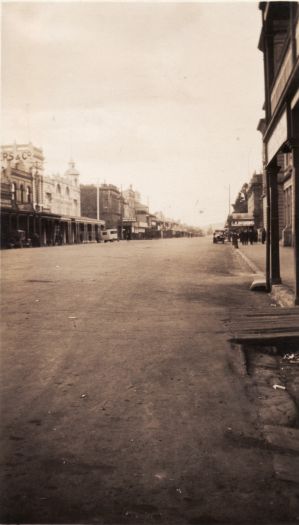 Goulburn (possibly the main street)