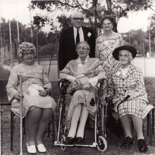 CDHS Pioneers gathering of ex-pupils of the Majura, Tallagandra and Mulligans Flat schools. Back - W Ryan, Mrs Leon Smith. Front - Clara Mays (Mrs Lomax), Ethel Mays (Mrs Sells?), Freda McIntosh (Mrs Southwell).