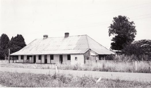 One-time Royal Hotel, Cork St, Gundaroo