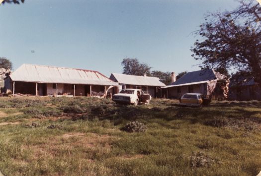 London Bridge Homestead