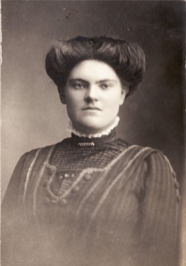 Portrait of unknown woman