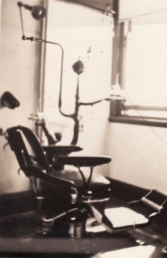 Eric Harvey's dental surgery, Manuka showing his dentist's chair