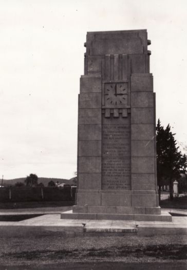 Explorers memorial, Penrith
