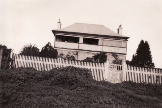 Bradbury Park, built 1821