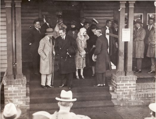 Rt Hon SM Bruce meeting the Duke and Duchess of York at Canberra Railway Station. 