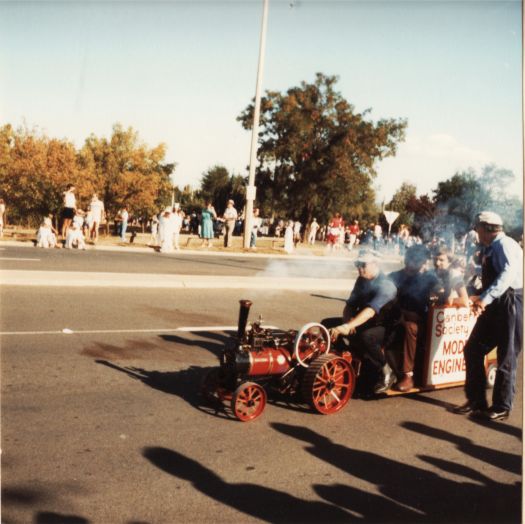 Model engineers in the Canberra Day Parade on London Circuit (near YWCA)