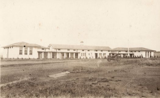 Telopea Park School