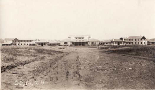 Hotel Canberra under construction