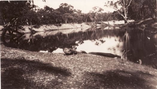 Bend in the (Edwards?) river