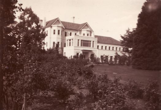 Yarralumla House, Governor Generals residence
