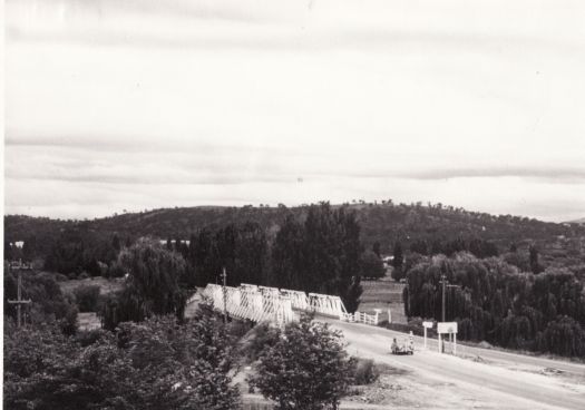 Commonwealth Avenue bridge