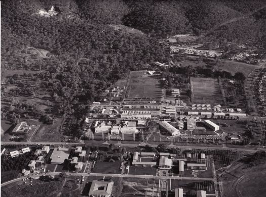 Aerial view of the CSIRO buildings on Black Mountain. ANU halls of residence are on the opposite side of Clunies Ross Street.