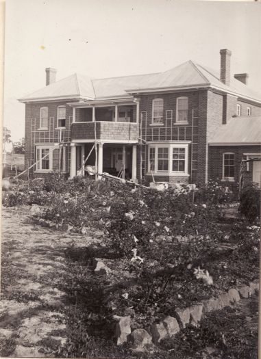 Jeir Station, new two-storey brick house 