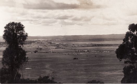 Duntroon from Mt Mugga Mugga