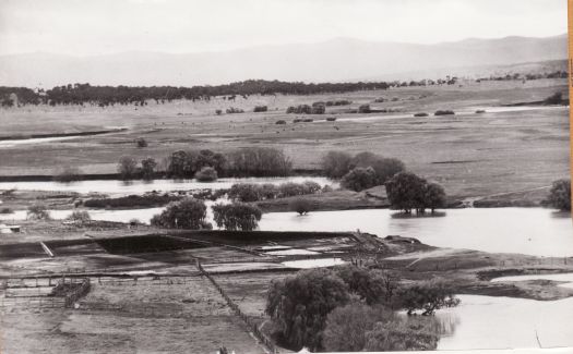 View of the Molonglo River from the Duntroon observatory