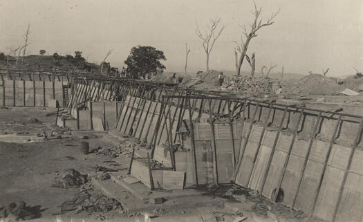 Cotter water supply - Mt Stromlo reservoir and walls