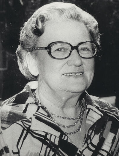 Mrs Nan Phillips, Secretary of the CDHS