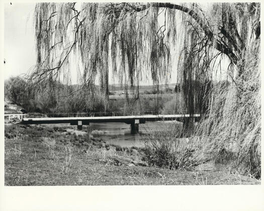 Scott's Crossing, Molonglo River (in front of old Parliament House) looking south east