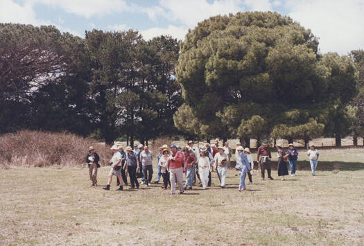 Members of the CDHS on an excursion to Oaks Estate