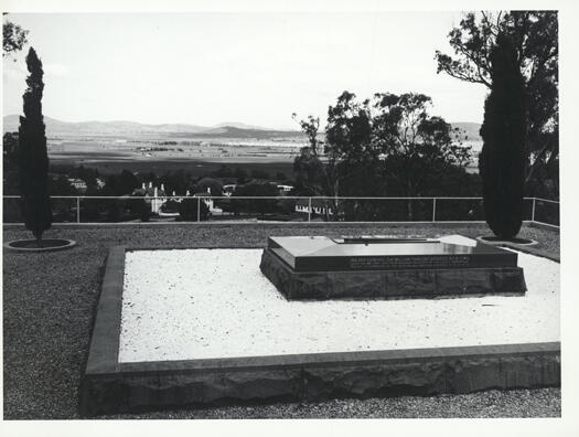 General Bridges' grave