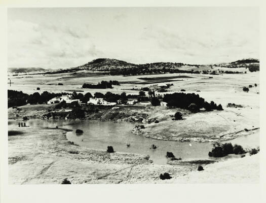 Aerial view of Government House, Yarralumla before Lake Burley Griffin was filled