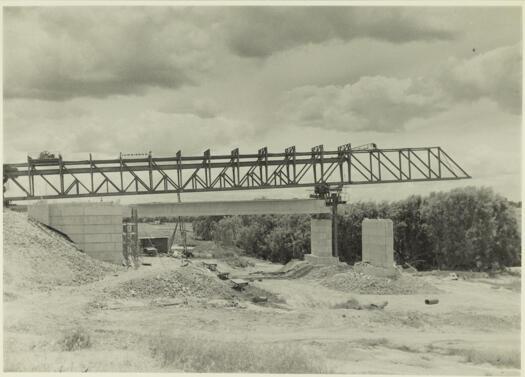 Kings Avenue Bridge 