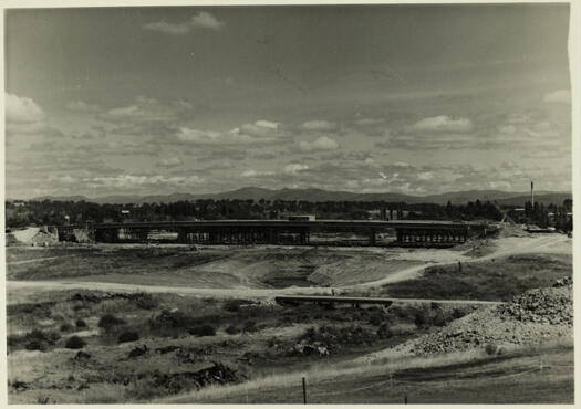 Commonwealth Avenue Bridge under construction