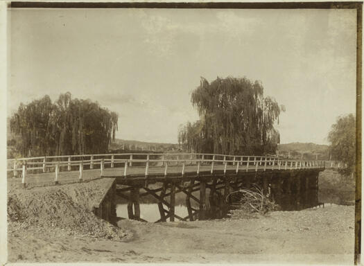 Old Commonwealth Avenue bridge