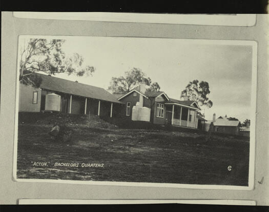 Bachelor's quarters, Acton