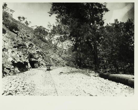 Cotter Dam construction