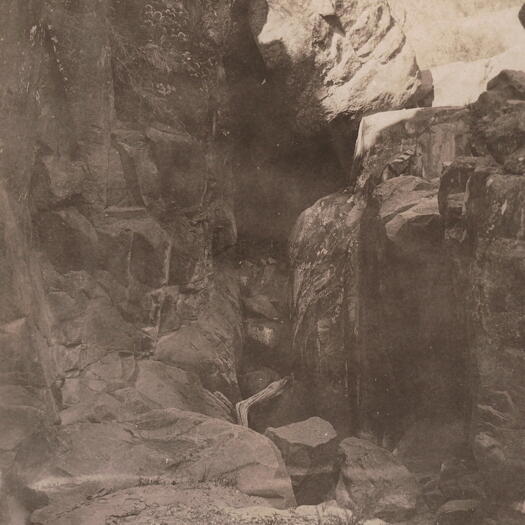 Ginninderra Falls, showing rocks