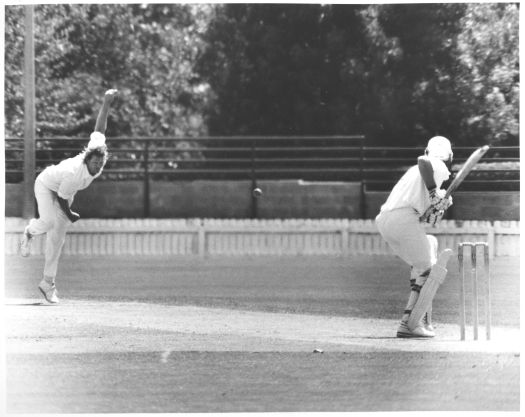 Cricket at Manuka Oval, South Canberra batting